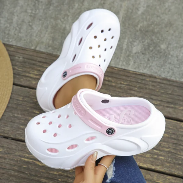 2024 Women's Thick Sole Sandals Platform EVA Clogs Fashion Garden Shoes for Women Outdoor Chunky Non Slip Beach Slippers - Image 3